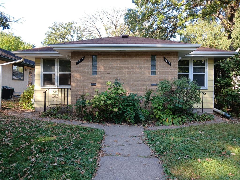 2616 South 39th Avenue - 2616